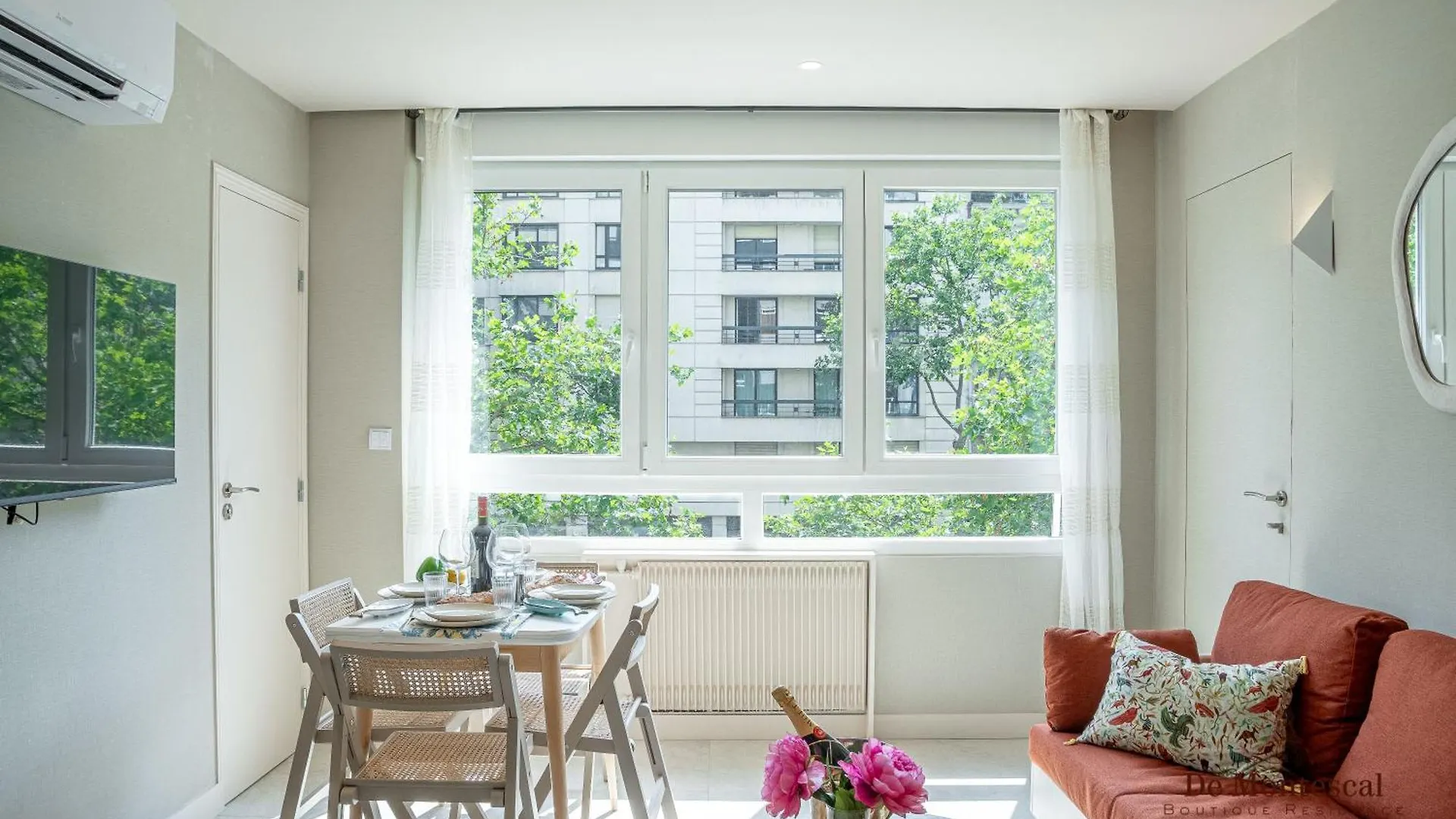 Apartament De Montescal - Hot Tub And Ac Cosy A Prime Location 40m2 *
