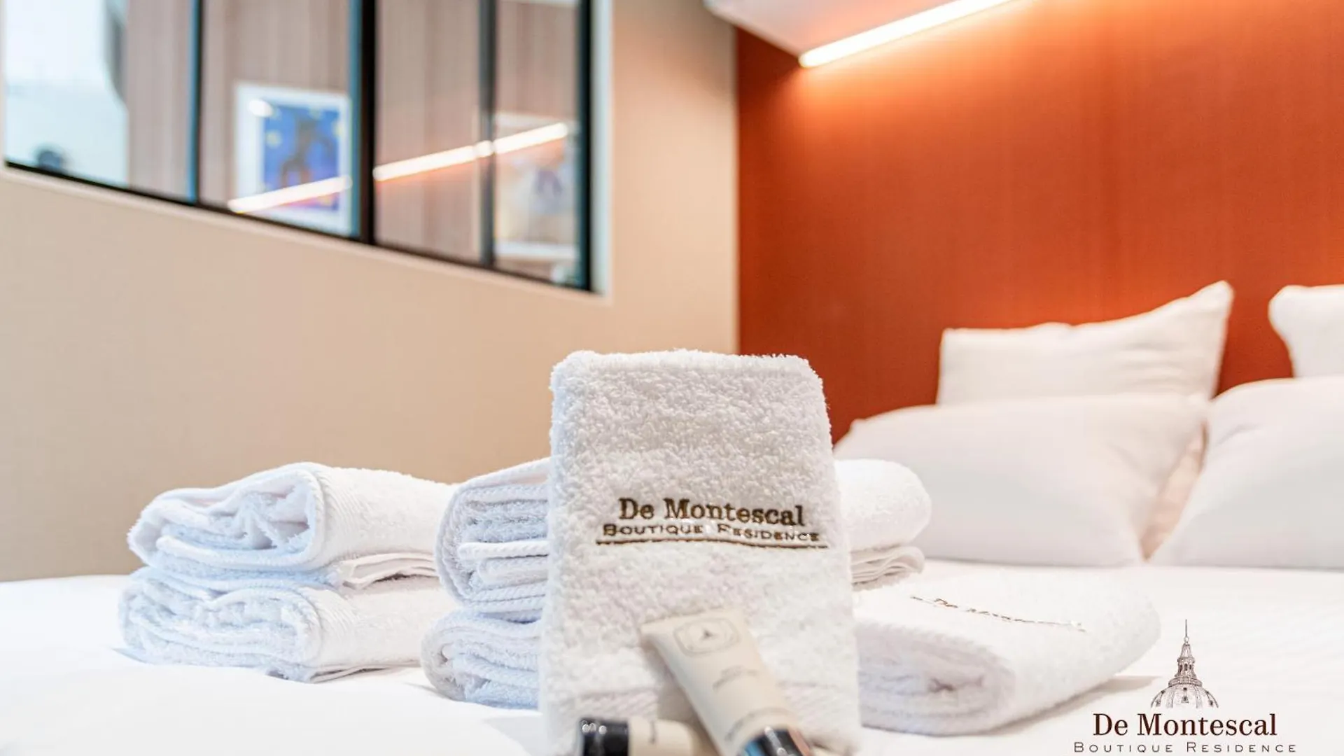 Apartamento De Montescal - Hot Tub And Ac Cosy A Prime Location 40m2 *